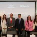 MetLife adapta sus servicios para 17 millones de adultos mayores